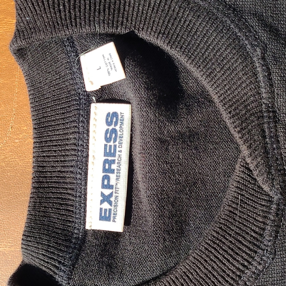 Express sweater - Picture 2 of 5